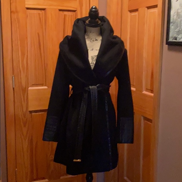 Via Spiga Jackets & Blazers - Via Spiga - Belted Shawl Collar Coat -NWT -Size 12